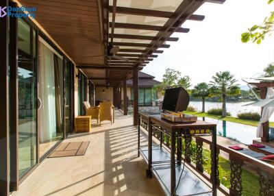 Luxury 3 Bed Lake Front Villa in Hua Hin at Sira Sila
