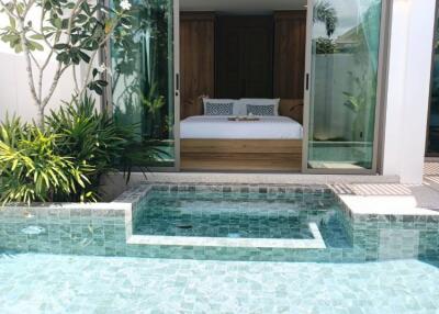 Astonishing 2-bedroom villa, with pool view, on Bangtao/Laguna beach