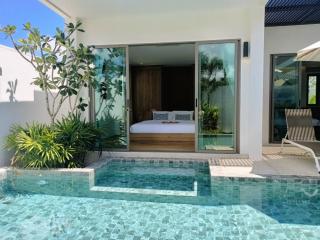 Astonishing 2-bedroom villa, with pool view, on Bangtao/Laguna beach