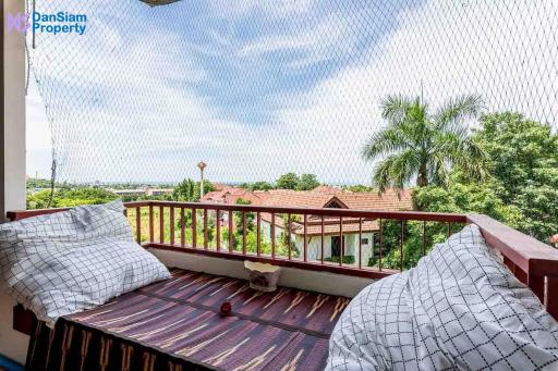 Large 2-Bedroom Condo in Hua Hin at Blue Mountain