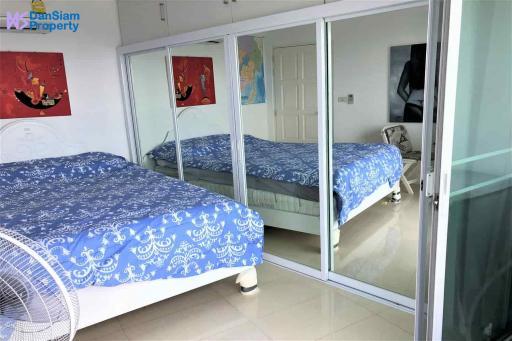 Beach condo in Hua Hin at Jamchuree Condominium