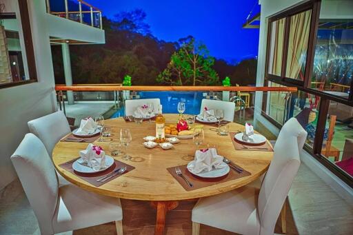 Stunning premium, large 6-bedroom villa, with sea view, on Surin Beach beach