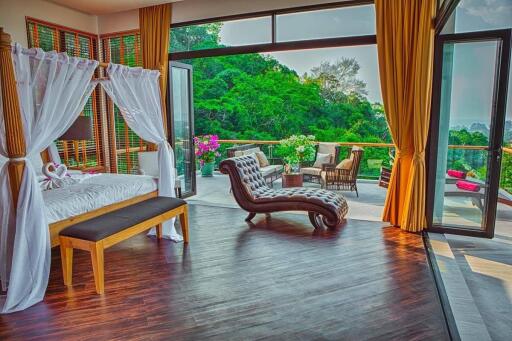 Stunning premium, large 6-bedroom villa, with sea view, on Surin Beach beach