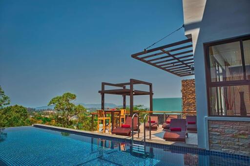 Stunning premium, large 6-bedroom villa, with sea view, on Surin Beach beach