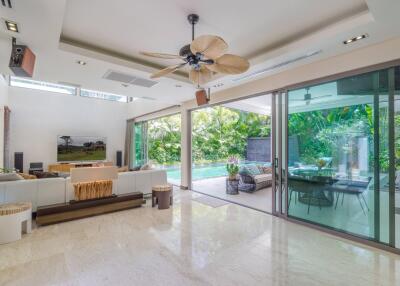 Gorgeous, spacious 3-bedroom villa, with pool view in Diamond Tree Villa project, on Bangtao/Laguna beach