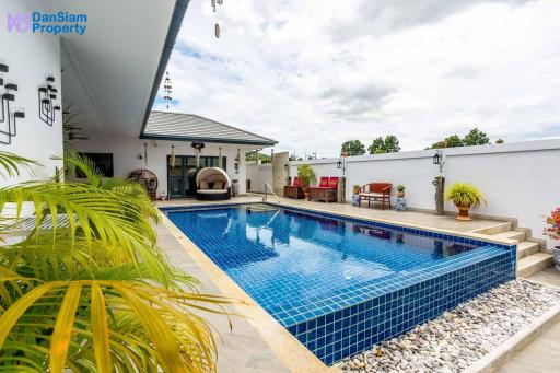 Luxury 5-Bedroom Pool Villa in Hua Hin at Sunset Views