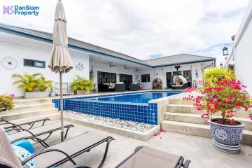Luxury 5-Bedroom Pool Villa in Hua Hin at Sunset Views