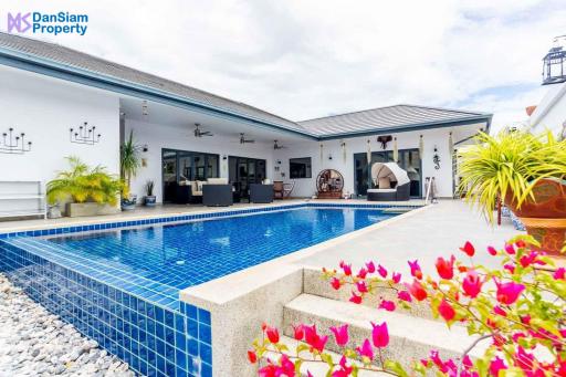 Luxury 5-Bedroom Pool Villa in Hua Hin at Sunset Views