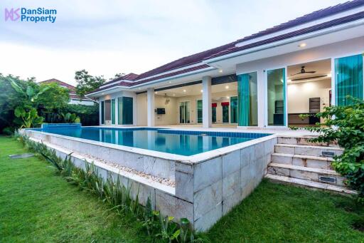 Luxury 3-Bedroom Pool Villa in Hua Hin at Red Mountain