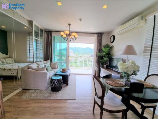 Topfloor Beach Condo in Hua Hin at Autumn Condominium