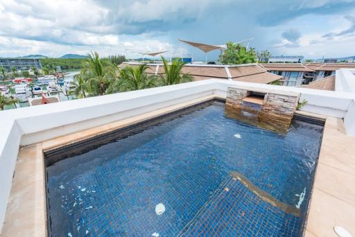 Luxurious 3-bedroom penthouse, with sea view in Royal Phuket Marina project, on Koh Kaew beach