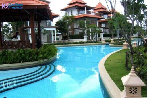 Beachfront Duplex House in Hua Hin at The Boathouse
