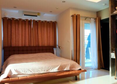 Condo For Sale In Pattaya