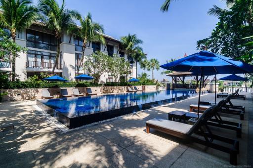 Gorgeous 3-bedroom penthouse, with sea view in Royal Phuket Marina project, on Koh Kaew beach