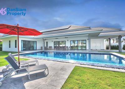 Luxury Pool Villa in Hua Hin near Palm Hills Golf Resort