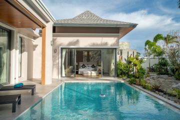 Modern pool villa at The Breeze