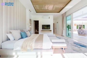 Contemporary Golf Villa in Hua Hin at Palm Hills Golf Resort