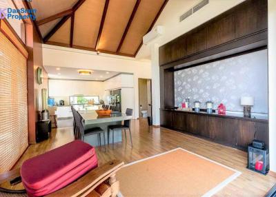 Bali-style Golf Villa in Hua Hin at Palm Hills Golf Resort