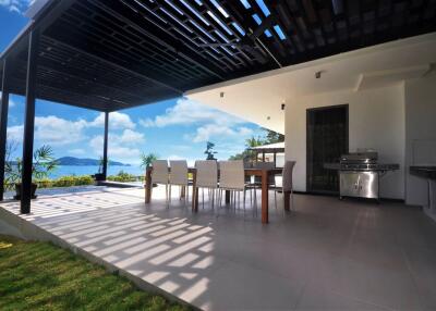An Amazing Sea View Super Villa