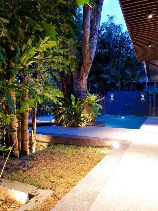 Stunning, large 3-bedroom villa, with pool view in Baan Bua Modern Zen project, on Nai Harn beach