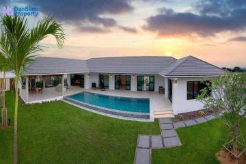 Modern Balinese style Villa in Hua Hin at Hillside Hamlet8