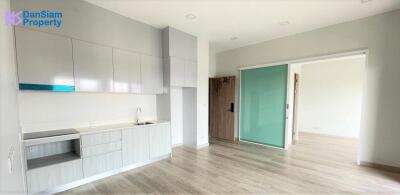 Topfloor 2-Bedroom Condo at Marvest Hua Hin Condominium