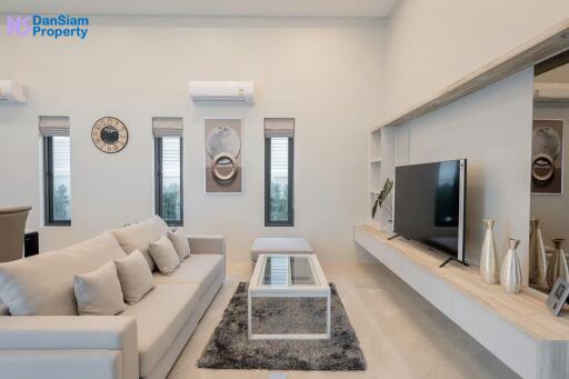 Brand-new Modern Pool Villa in Hua Hin at Baan View Khao