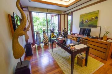 Fashionable, large 4-bedroom penthouse, with sea view in Andara project, on Kamala Beach beach