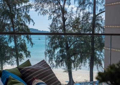 Chic 1-bedroom apartments, with sea view and near the sea, on Kamala Beach beach
