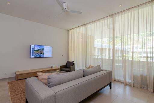 Comfortable 1-bedroom apartments, with sea view and near the sea, on Kamala Beach beach