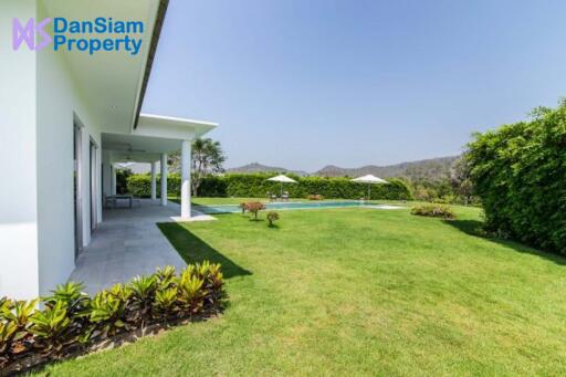 Exclusive High-end Villa in Hua Hin at Baan Ing Phu