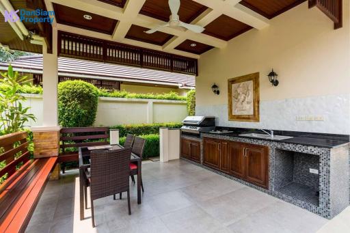 Bali-Style Pool Villa in Hua Hin at Baan Phuttharaksa