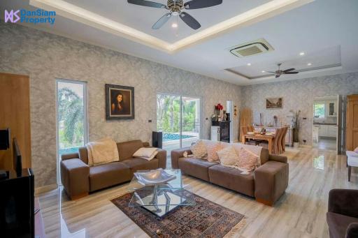 Luxury 3-Bedroom Pool Villa in Hua Hin at Red Mountain
