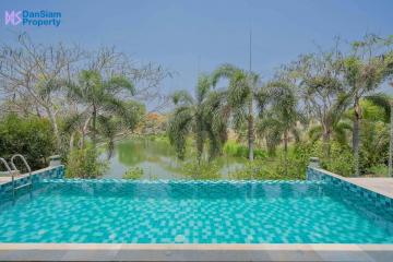 Luxury 3-Bedroom Pool Villa in Hua Hin at Red Mountain