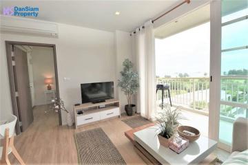 Topfloor Beach Condo in Hua Hin at Autumn Condominium