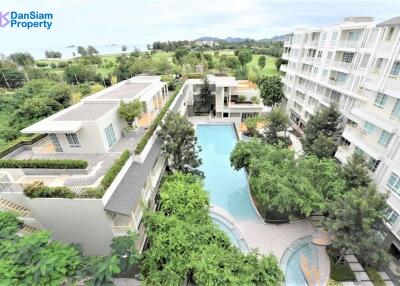 Topfloor Beach Condo in Hua Hin at Autumn Condominium