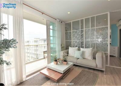 Topfloor Beach Condo in Hua Hin at Autumn Condominium