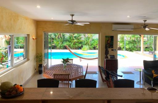 Amazing 3-bedroom villa, with pool view, on Koh Kaew beach