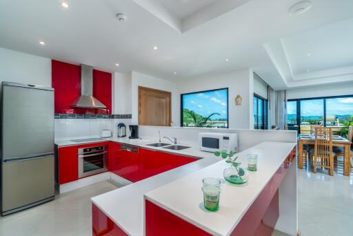 Amazing 3-bedroom penthouse, with sea view in Surin Sabai 2 project, on Surin Beach beach