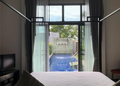 Comfortable 2-bedroom villa, with pool view in Onyx project, on Nai Harn beach