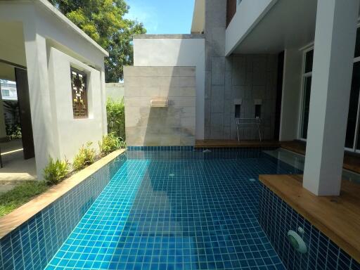 Luxurious 3-bedroom villa, with pool view in Two Villas Oxygen Bangtao project, on Bangtao/Laguna beach