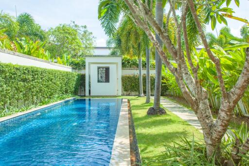 Chic 3-bedroom villa, with pool view in Two Villas Oxygen Bangtao project, on Bangtao/Laguna beach