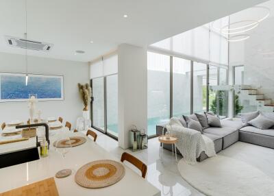 Cozy 3-bedroom villa, with pool view, on Bangtao/Laguna beach
