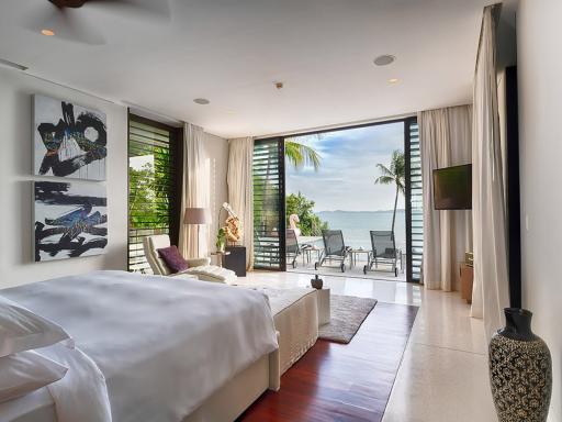 Luxurious beachfront villa in Cape Yamu Estate