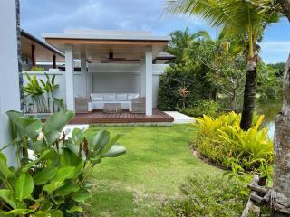 Amazing, large 4-bedroom villa, with garden view in Botanica Lake Side (Phase 9) project, on Bangtao/Laguna beach