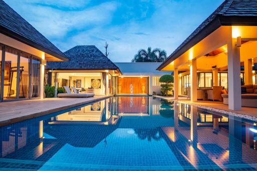 Astonishing, spacious 5-bedroom villa, with pool view in Layan Hills Estate project, on Bangtao/Laguna beach