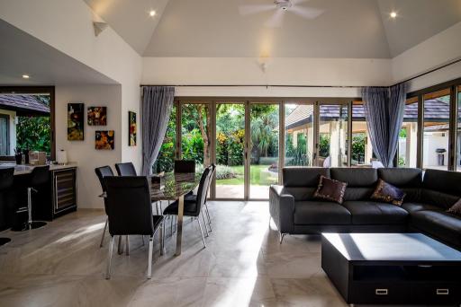 Astonishing, spacious 5-bedroom villa, with pool view in Layan Hills Estate project, on Bangtao/Laguna beach
