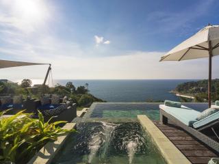 Fashionable premium, large 6-bedroom villa, with sea view in Cape Amarin project, on Kamala Beach beach