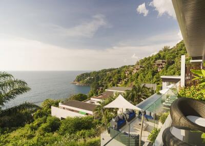 Fashionable premium, large 6-bedroom villa, with sea view in Cape Amarin project, on Kamala Beach beach