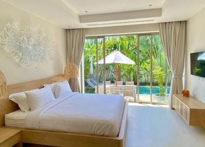 Chic 3-bedroom villa, with pool view in Trichada Sky project, on Bangtao/Laguna beach